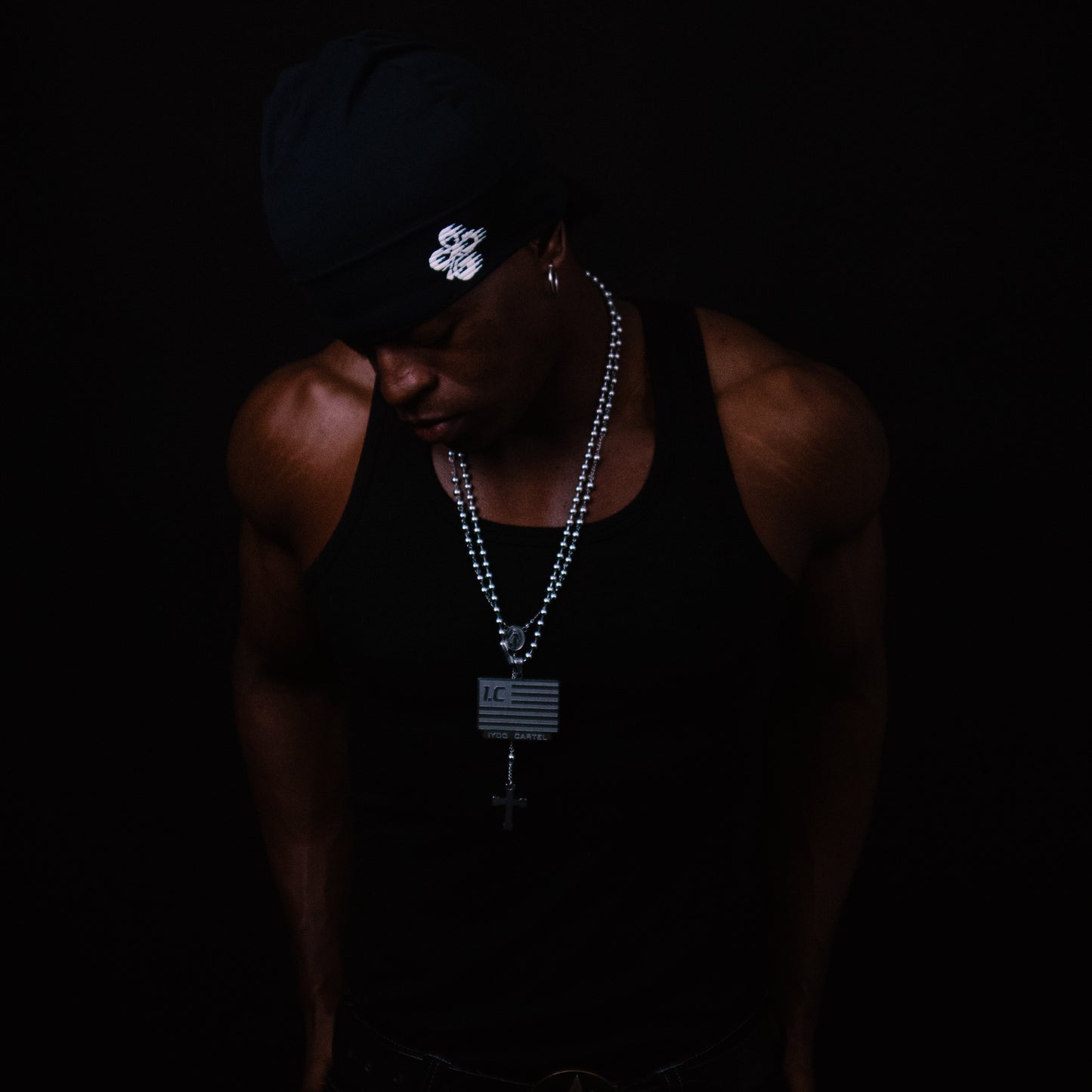 DUSK BLACK SKULLY